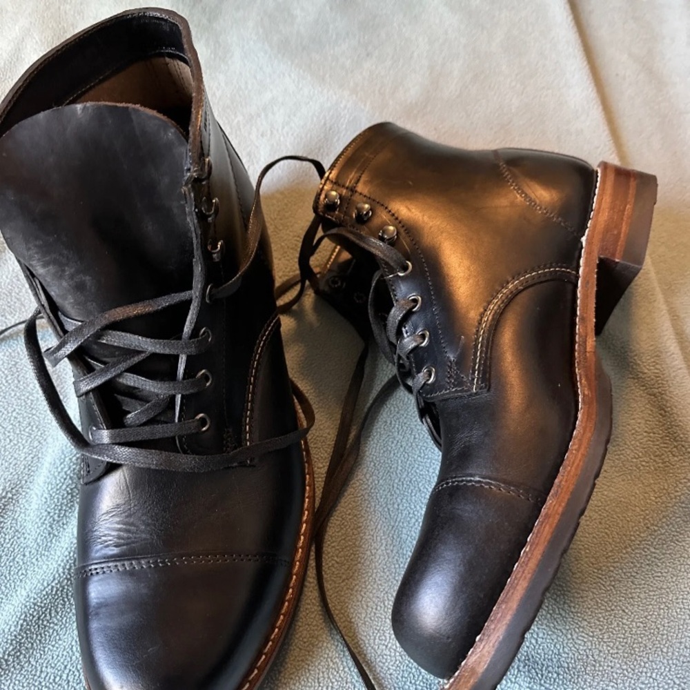 Wolverine 1000 Mile boots Black